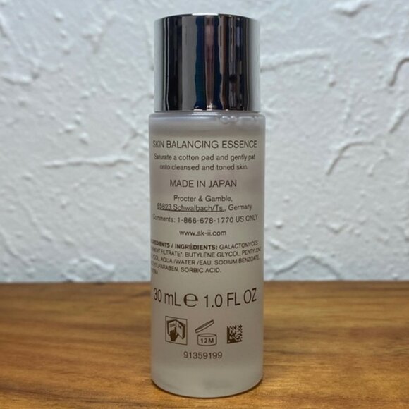 SK-11 Facial Treatment Essence 1oz. Travel Size - Picture 4 of 4